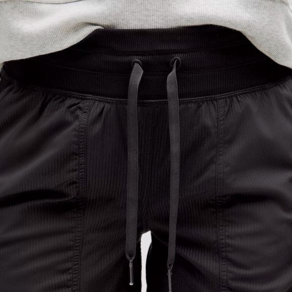 Lululemon Dance Studio Midrise Jogger Black Size 6 - Picture 8 of 9